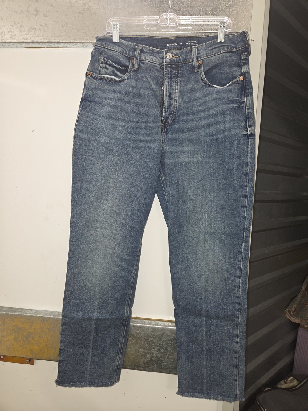 Old Navy Women's Straight Leg Jeans in Dark Blue Wash